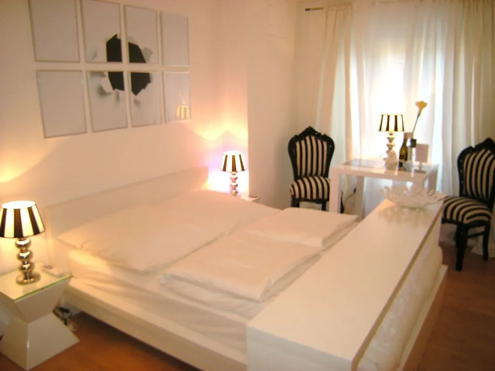Hotel A Partment Schokoladenmuseum Apartment Cologne